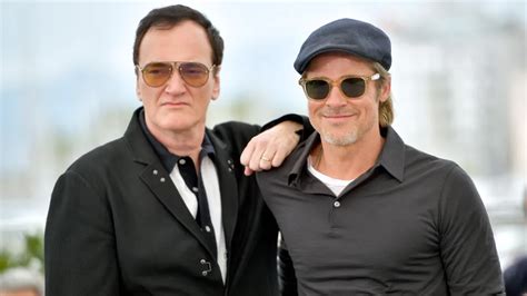 B­r­a­d­ ­P­i­t­t­,­ ­Q­u­e­n­t­i­n­ ­T­a­r­a­n­t­i­n­o­’­n­u­n­ ­‘­T­h­e­ ­M­o­v­i­e­ ­C­r­i­t­i­c­’­ ­F­i­l­m­i­n­d­e­k­i­ ­R­o­l­ü­y­l­e­ ­D­ö­n­ü­y­o­r­